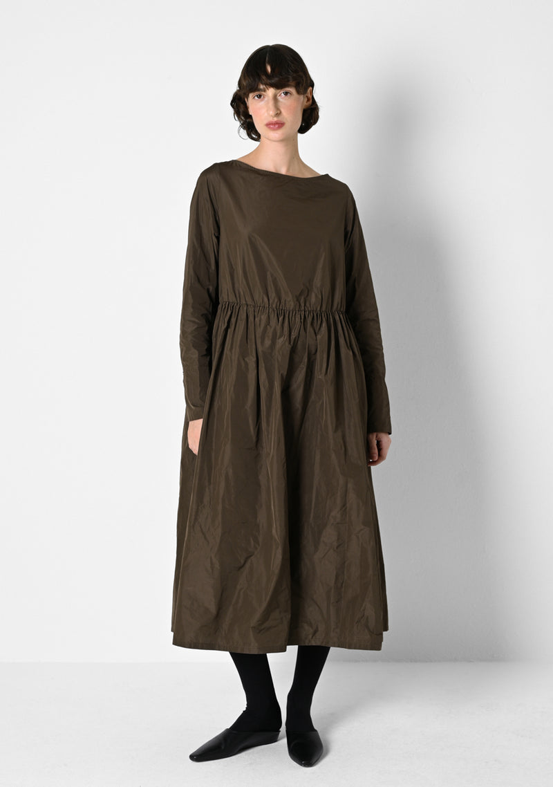 Loose Dress,Taffetas, cigar