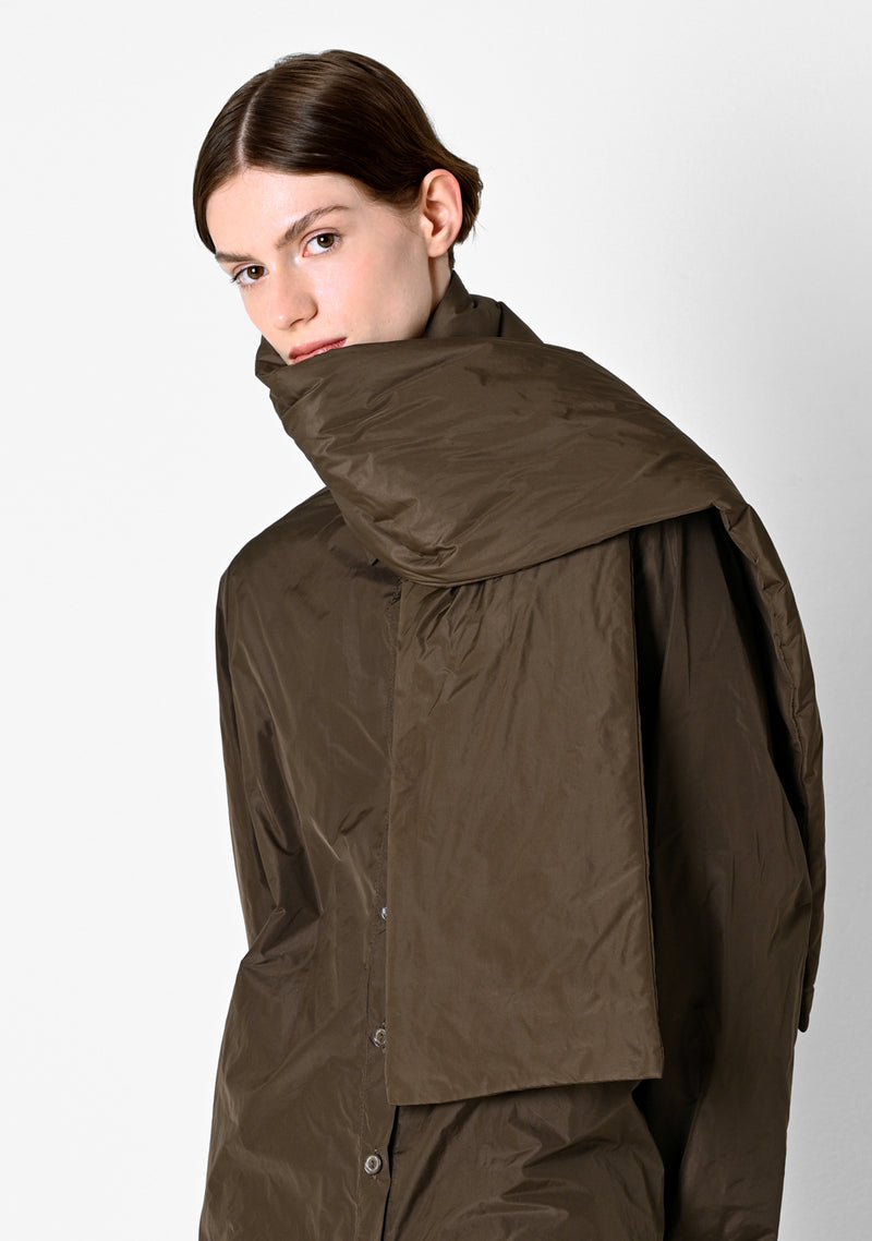 Scarf, taffetas, cigar