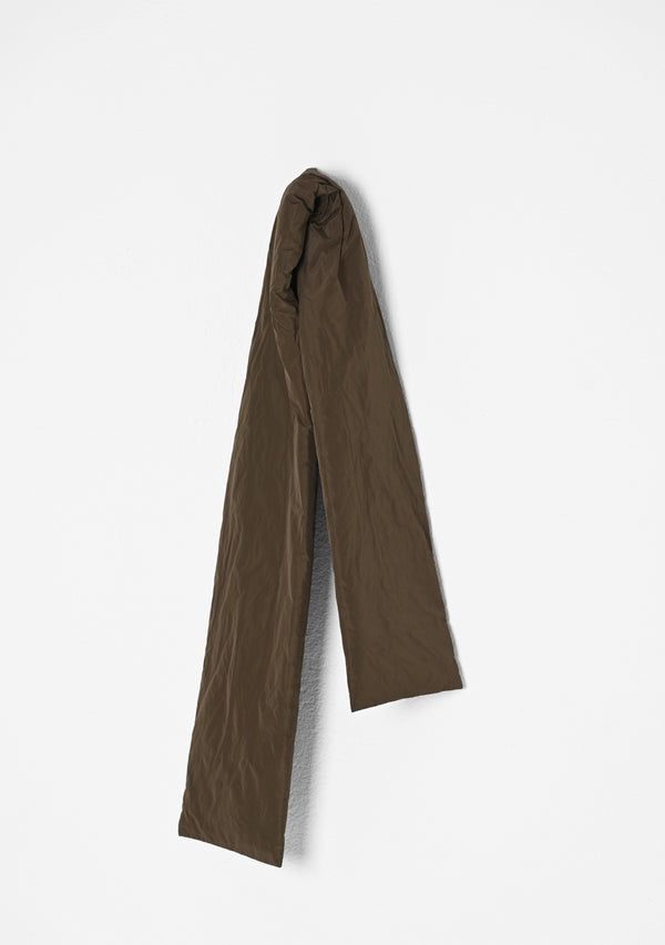 Scarf, taffetas, cigar