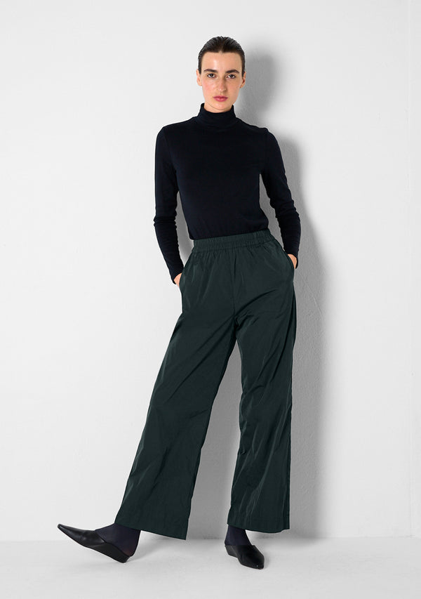 Loose Pants, heavy Taffetas, norigreen