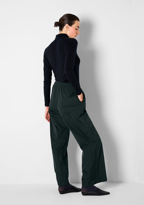 Loose Pants, heavy Taffetas, nori green